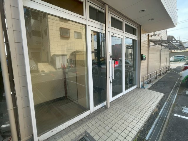 竹田ビルのエントランス
