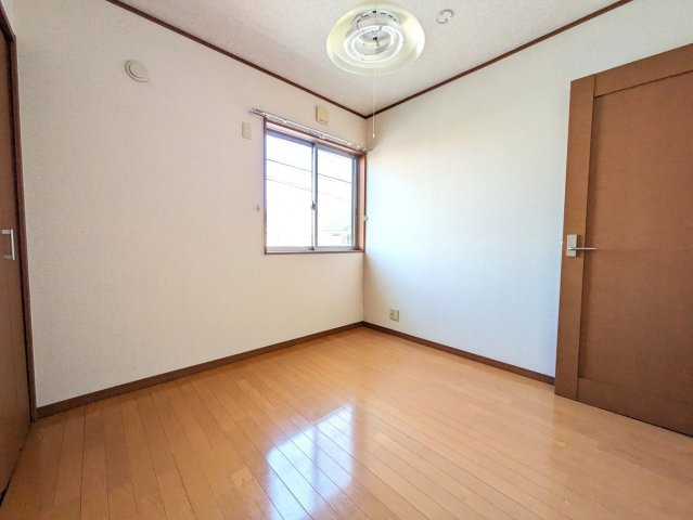 カーサフィオーレの洋室