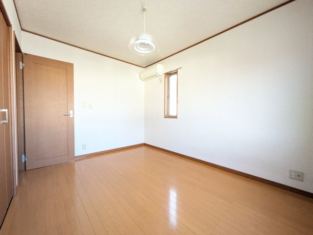 カーサフィオーレの洋室