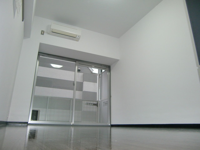 リアライズ六甲Ⅰ(旧ジュネス六甲1)の居間・リビング