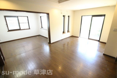 【洋室】 | 綣10丁目戸建 | スタンダードな洋室です