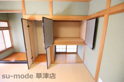 【和室】 | 綣10丁目戸建 | 和室があれば、来客や子供用のスペースとして活躍します