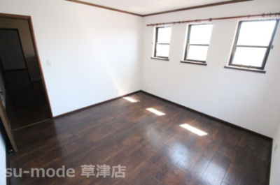 【洋室】 | 綣10丁目戸建 | 洋室です