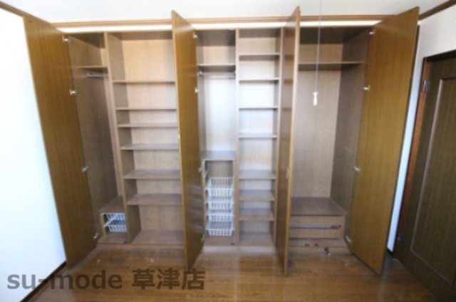 【収納】 | 綣10丁目戸建 | 収納があります