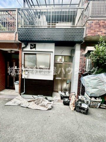 Re.Terrace小路東01のエントランス