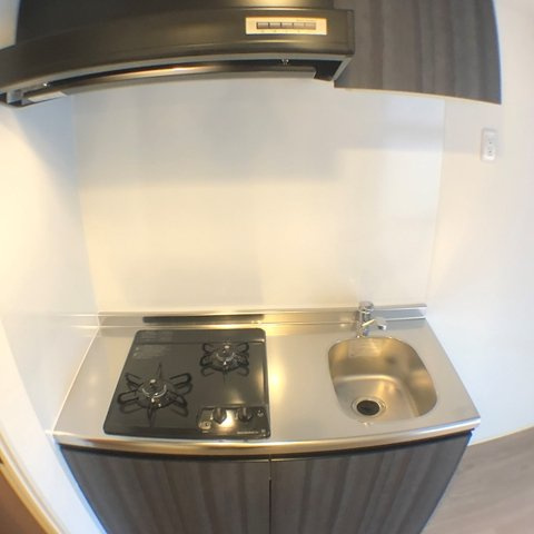 壁付けキッチンでスペースを有効活用できます！