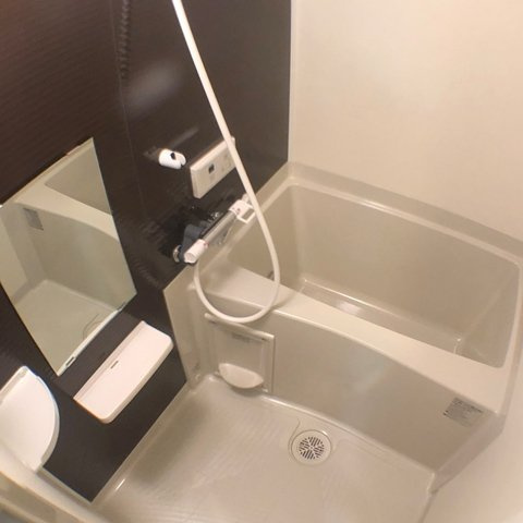 便利な浴室乾燥機付き♪