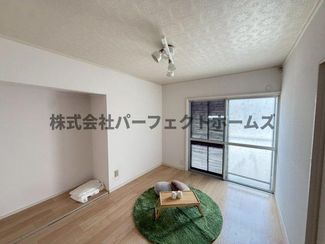津田東町戸建　賃貸の洋室|広々とした洋室です