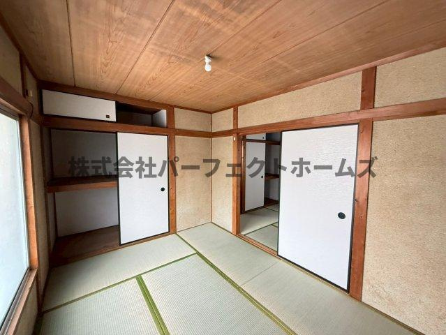 津田東町戸建　賃貸の和室|和室ならではの温かな和の空間で寛ぎの時間を過ごせます