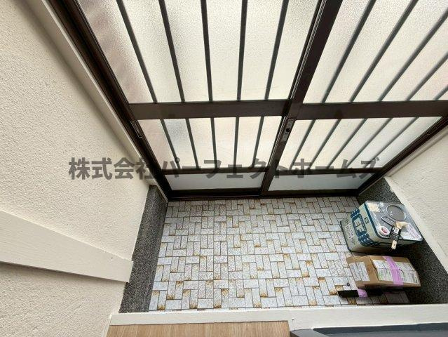 津田東町戸建　賃貸の玄関|シンプルで使いやすい玄関です