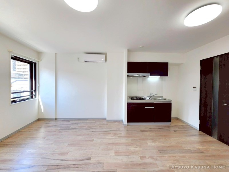 【居間・リビング】