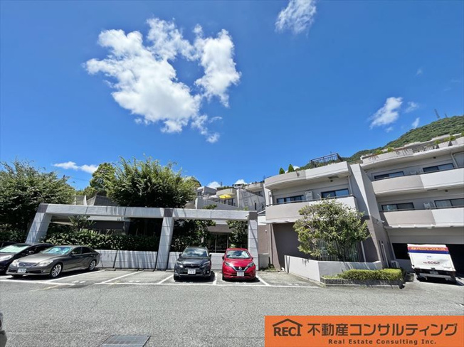 ジオ六甲山手の外観