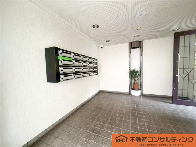 パークハイム摩耶のエントランス
