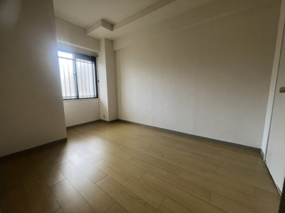 【洋室】 | シャルマンコーポ石橋