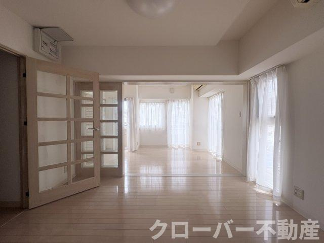 ローズの居間・リビング