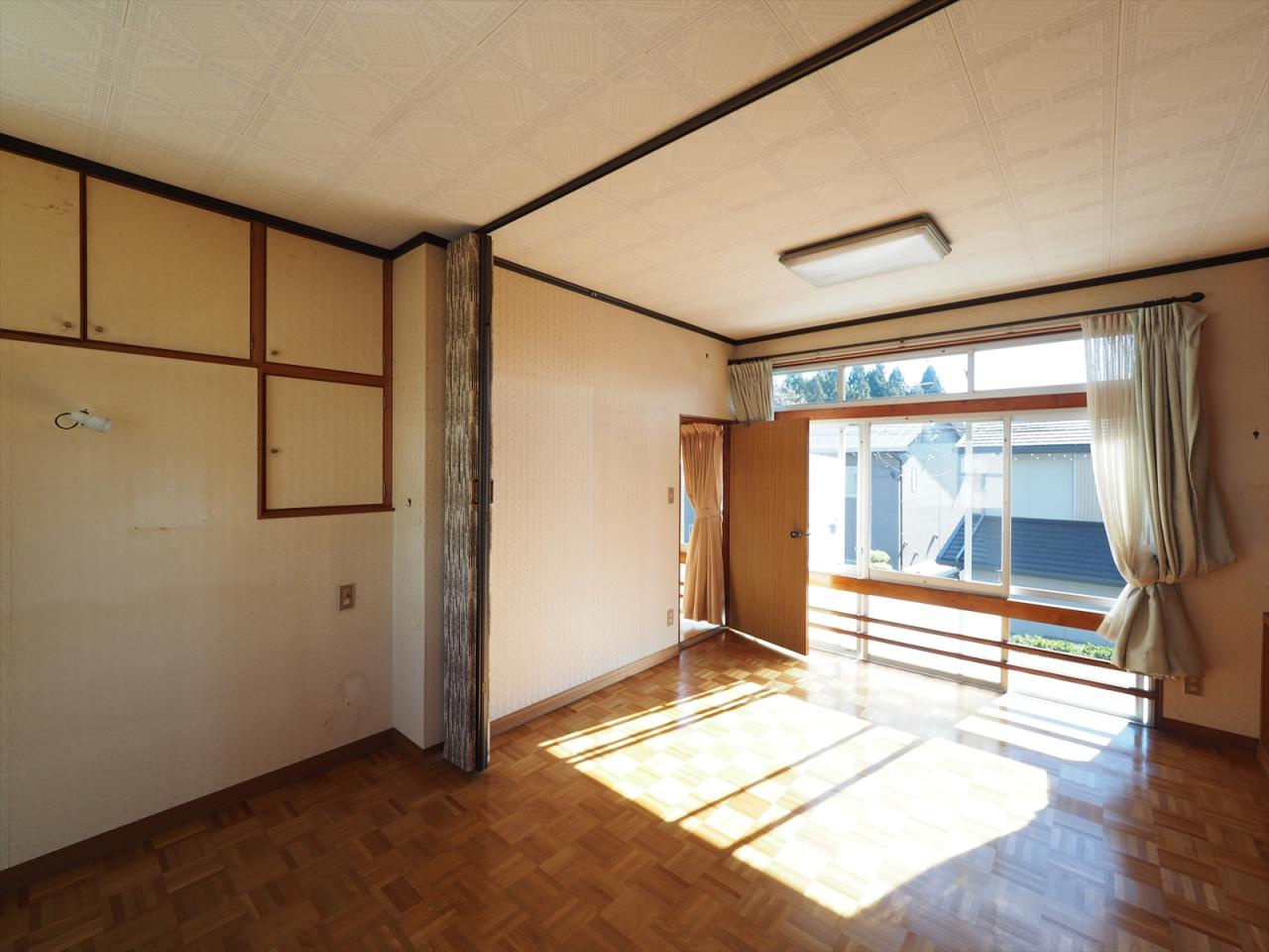 高知市瀬戸西町1丁目　中古戸建ての洋室