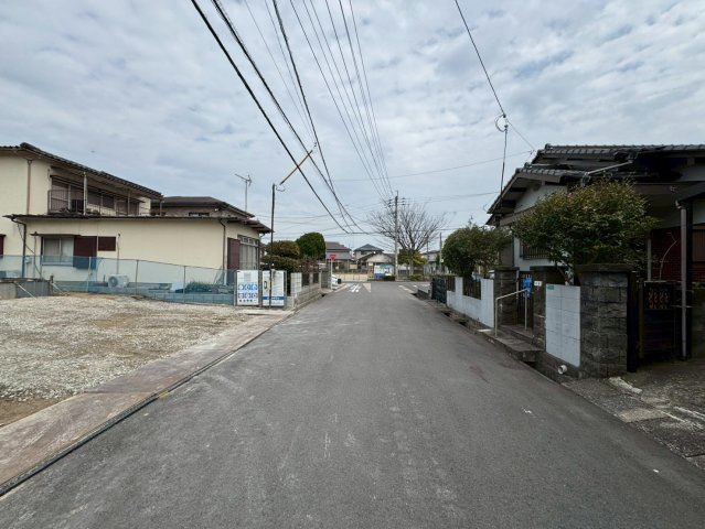 ーBloom－ブルームー小倉南区中曽根6丁目3期　【小倉南区　新築戸建て】の前面道路含む現地写真|現地撮影　2026,3,22　ーBloom－ブルームー小倉南区中曽根6丁目3期　【小倉南区　新築戸建て】