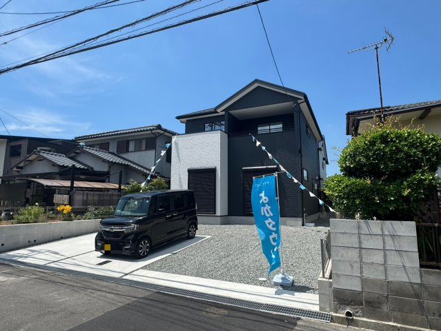 ーBloom－ブルームー小倉南区中曽根6丁目3期　【小倉南区　新築戸建て】の駐車場|駐車スペース４台可能♪　【小倉南区　新築戸建て】