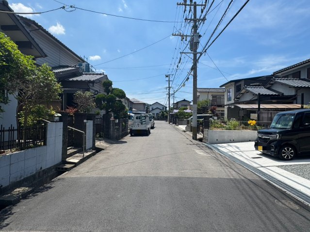 ーBloom－ブルームー小倉南区中曽根6丁目3期　【小倉南区　新築戸建て】の前面道路含む現地写真|現地撮影　2026,6,12　ーBloom－ブルームー小倉南区中曽根6丁目3期　【小倉南区　新築戸建て】