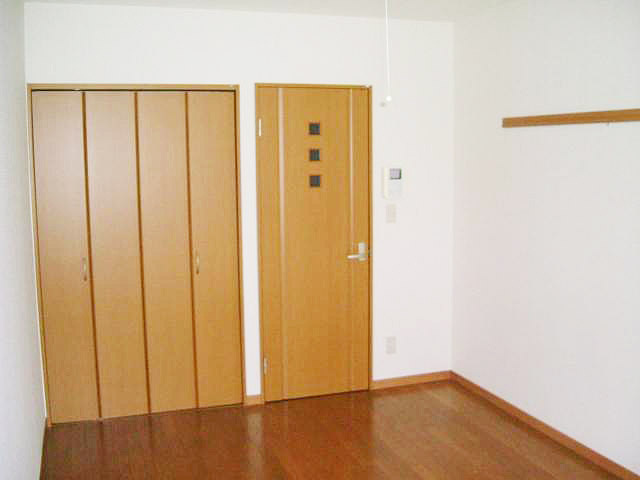 レオミノール明神町の収納
