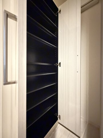 StarLight Studiosの収納