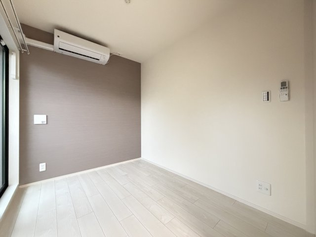 StarLight Studiosの洋室