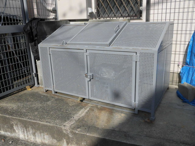 【その他共用部分】 | シティハイツ下新庄 | 専用ゴミ置き場です