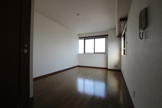 同マンション別室参考写真。