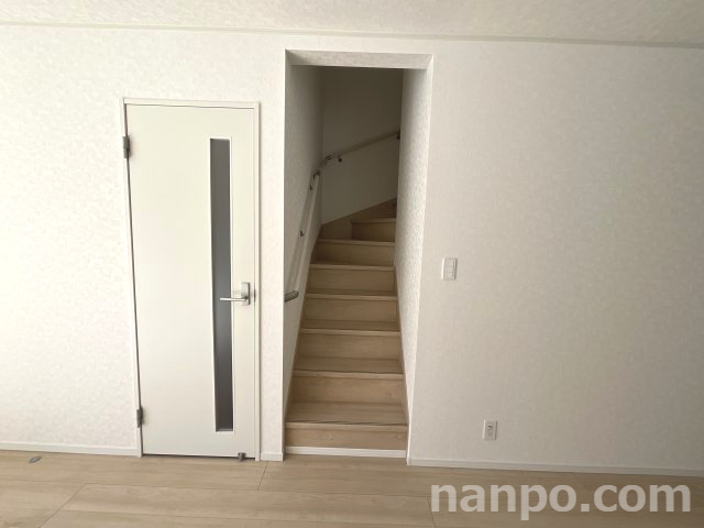 【内装】 | リビング階段