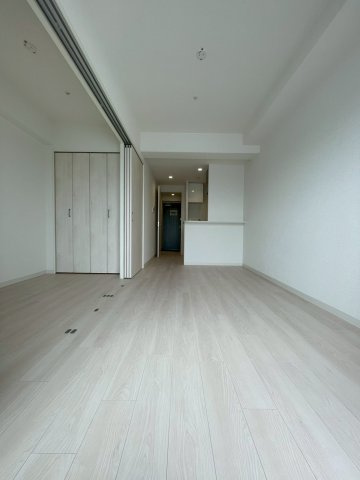 ソルテラスOSAKA緑橋クレアストの居間・リビング