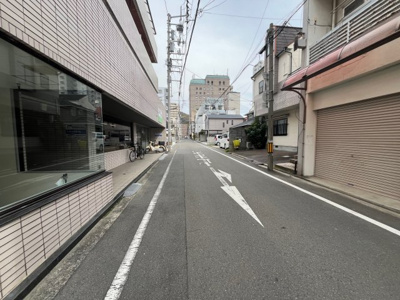 【前面道路含む現地写真】 | 売地　萱町2丁目