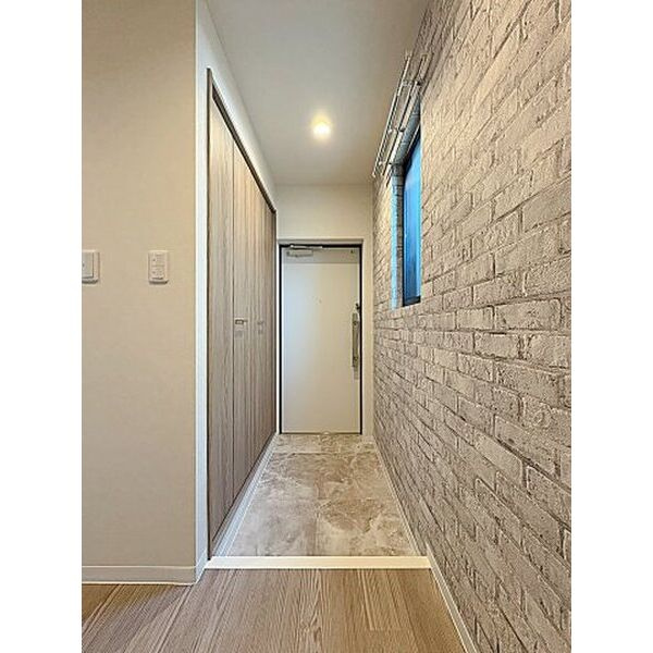 Celenest浄心の玄関