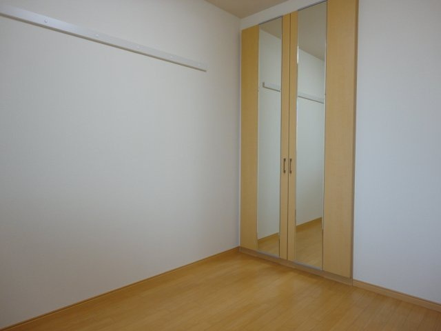 雫（しずく）の寝室