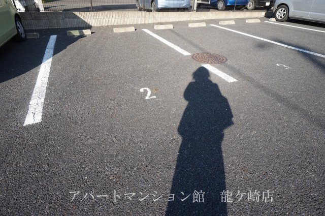 雫（しずく）の駐車場