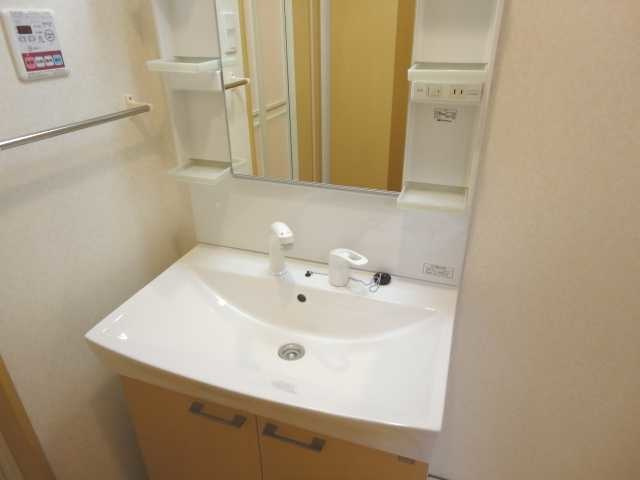 雫（しずく）の独立洗面台