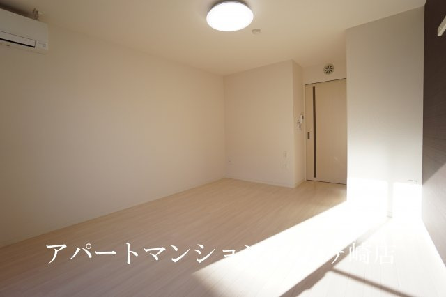 エンプレスⅡの居間・リビング