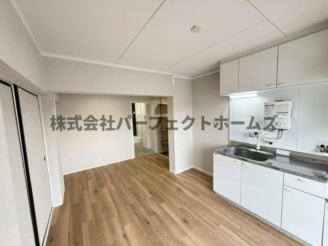 プライブ香里園の居間・リビング|使いやすいリビングです