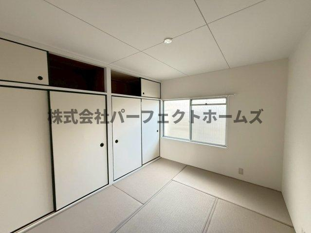 プライブ香里園の和室|明るい和室です