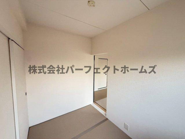 プライブ香里園の和室|畳の上でゆっくりとくつろげる和室です