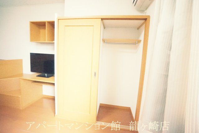 レオパレスコテナン阿見Bの収納