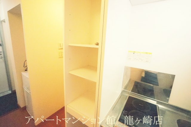 レオパレスコテナン阿見Bの収納