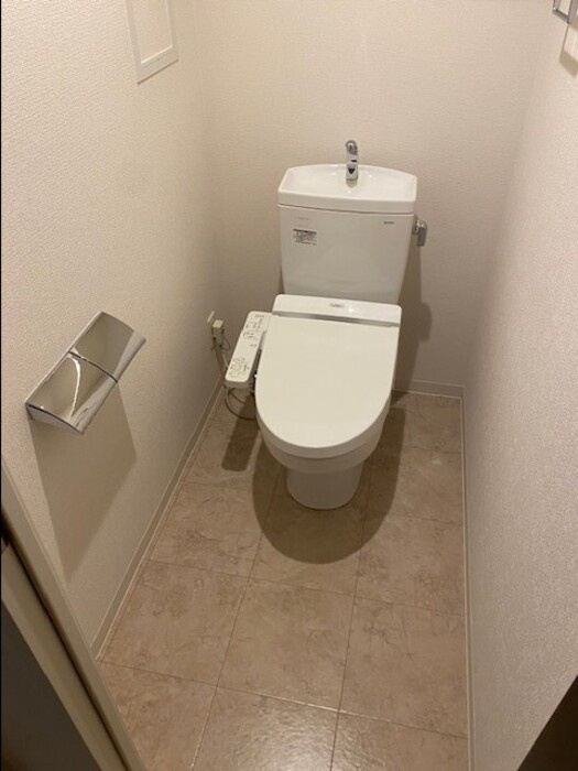 Calmtree上町台のトイレ|同マンション別部屋：参考写真