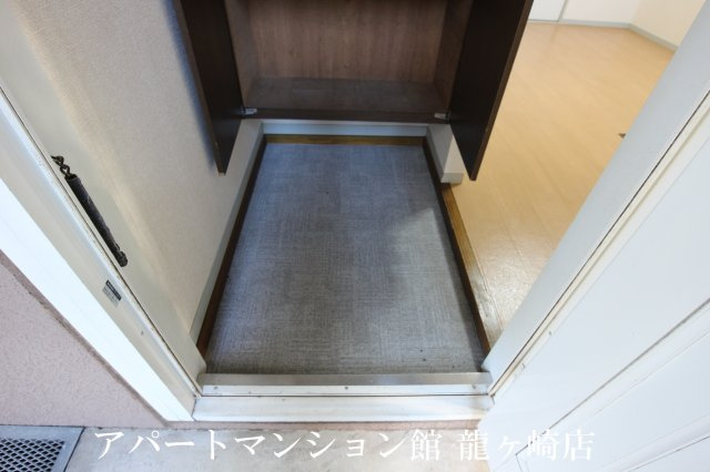 はなみずきの玄関