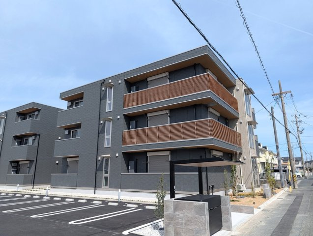 D-avance柱六番町 Ⅱの外観