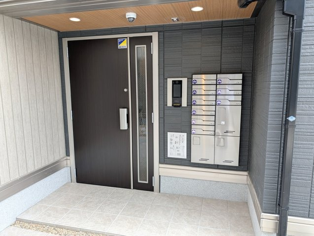 D-avance柱六番町 Ⅱのエントランス