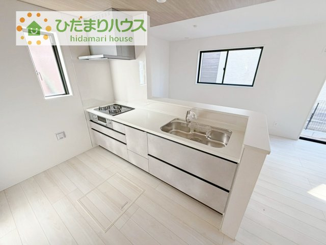 【キッチン】 | 我孫子市新木野6期　新築戸建　2号棟 | 料理をしながらでも、ご家族との会話を楽しめる対面式キッチン♪