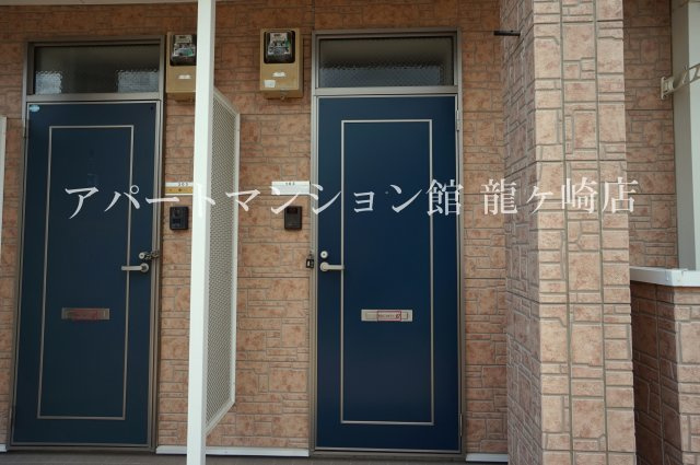 さくらヒルズの玄関