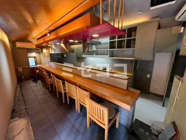 おおきに老松通りビルの内装