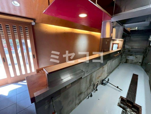 おおきに老松通りビルの内装