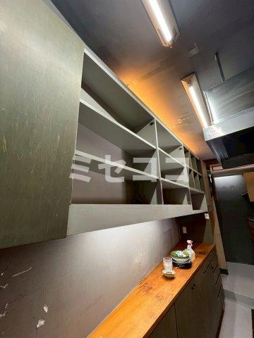 おおきに老松通りビルの内装